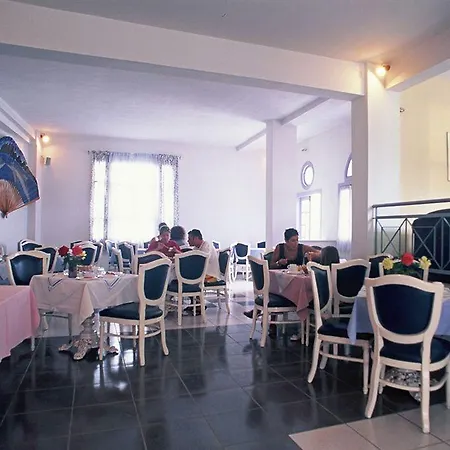 Dolphin Hotell Skopelos stad