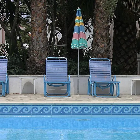 Dolphin Hotell Skopelos stad