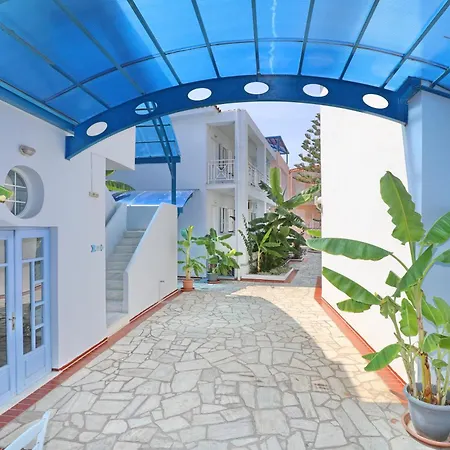 Dolphin Hotel 2*