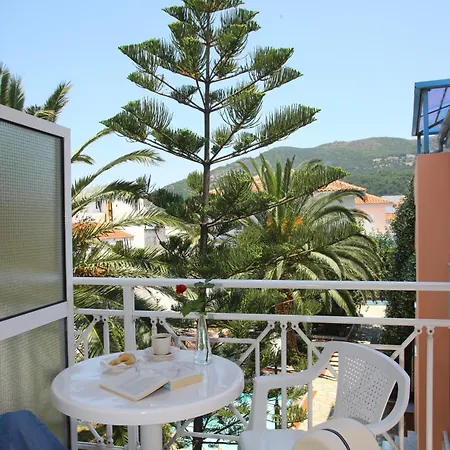 Dolphin Hotel Skopelos