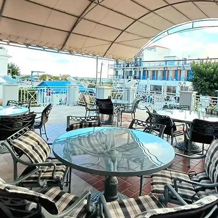 Dolphin 2* Skopelos Town