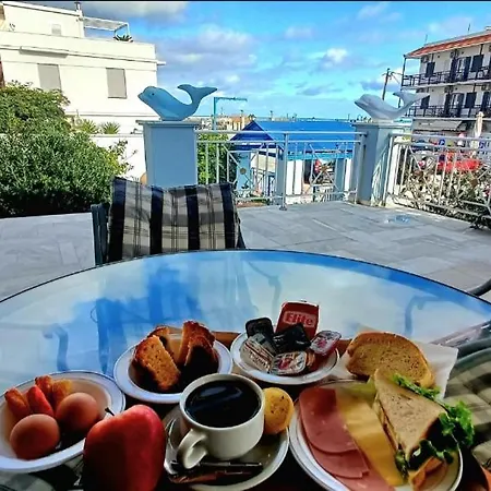 Hotel Dolphin 2*