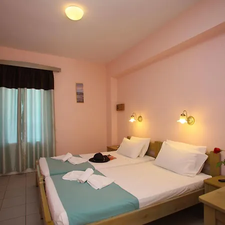 Dolphin Hotell Skopelos stad