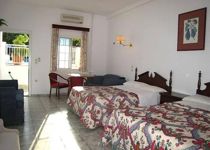 Dolphin Skopelos Town