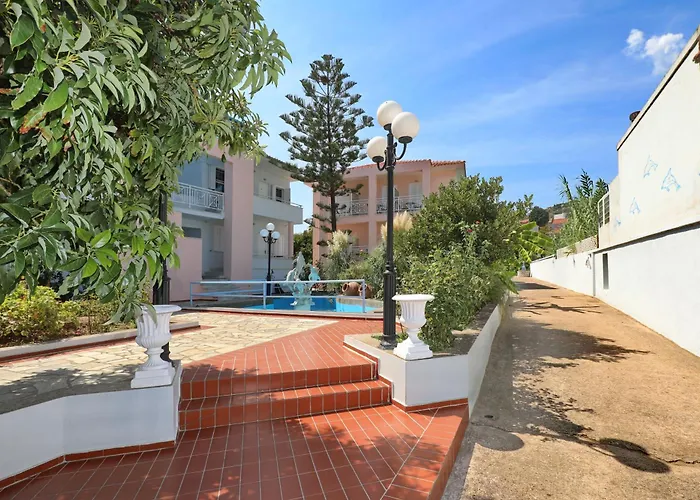 Hotel Dolphin Skopelos Town