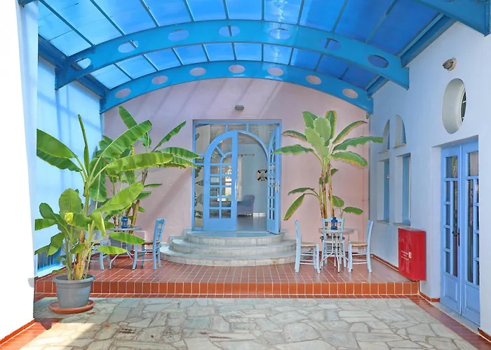 Hotel Dolphin Skopelos Town