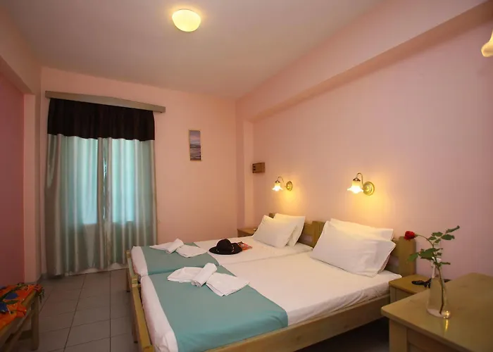 Dolphin Hotel Skopelos Town